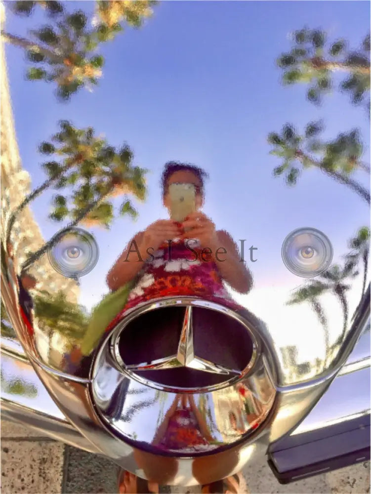 Main image The Mirrored Mercedes